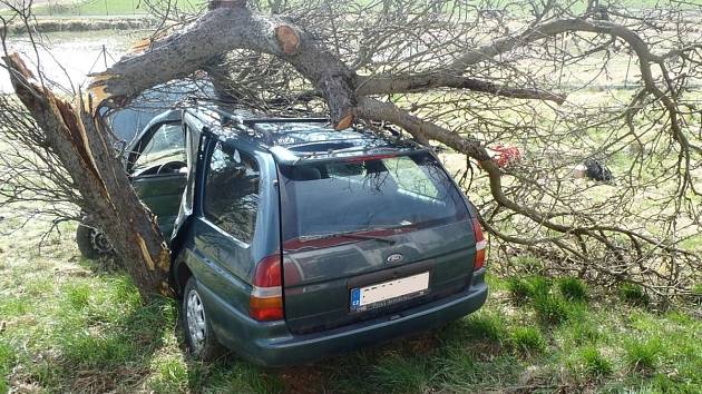 Dopravní nehoda v Horažďovicích.