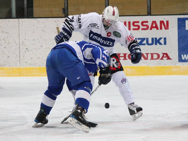 II. liga SHC Klatovy - HC Tábor 3:1.