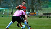 19. kolo I. A třídy: Svatobor Hrádek (modří) - Žákava 0:4.