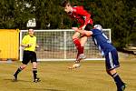 17. kolo FORTUNA divize A: Slavoj Mýto (modří) - SK Klatovy 1898 3:1 (1:0).