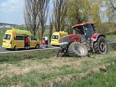 Nehoda traktoru mezi Horažďovicemi a Velkým Borem.