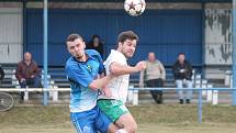 Krajský přebor mužů: Horažďovice (v modrém) - Stod 2:1.