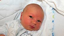 Jonáš Velíšek z Nepomuku se narodil v klatovské porodnici 24. července v 9:53 hodin (3530 g, 48 cm). Pohlaví svého druhorozeného miminka věděli rodiče Lenka a Petr dopředu. Doma se na brášku těší Tadeáš (7).