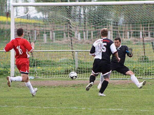 Hradešice - Žinkovy 3:0