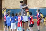 Basketbalový turnaj pro 1. a 2. třídy v Klatovech.