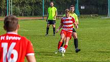 Fotbalisté FC Švihov (na archivním snímku hráči v červenobílých dresech) přejeli na domácím hřišti Tatran Dlouhá Ves 4:1.