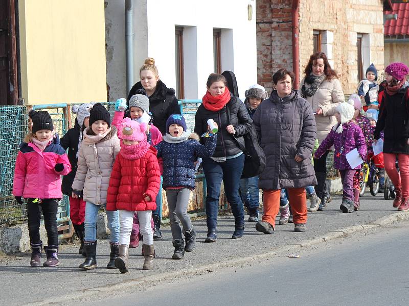 Vynášení Morany v Janovicích nad Úhlavou