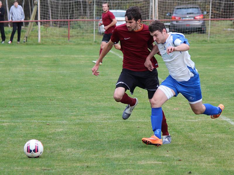 1. B třída 2017/2018: Pačejov (bílé dresy) - Chanovice 2:2