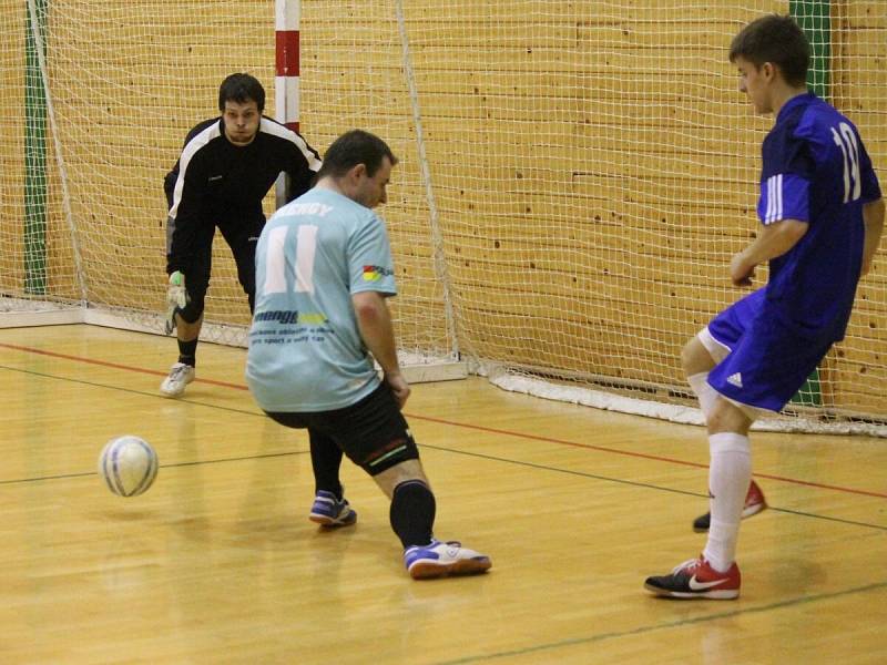 V Klatovech se bojovalo v okresní soutěži ve futsalu o "bednu".