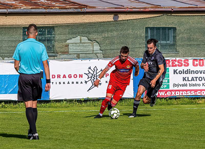 26. kolo divize A: SK Klatovy 1898 (červení) - Soběslav 0:2.