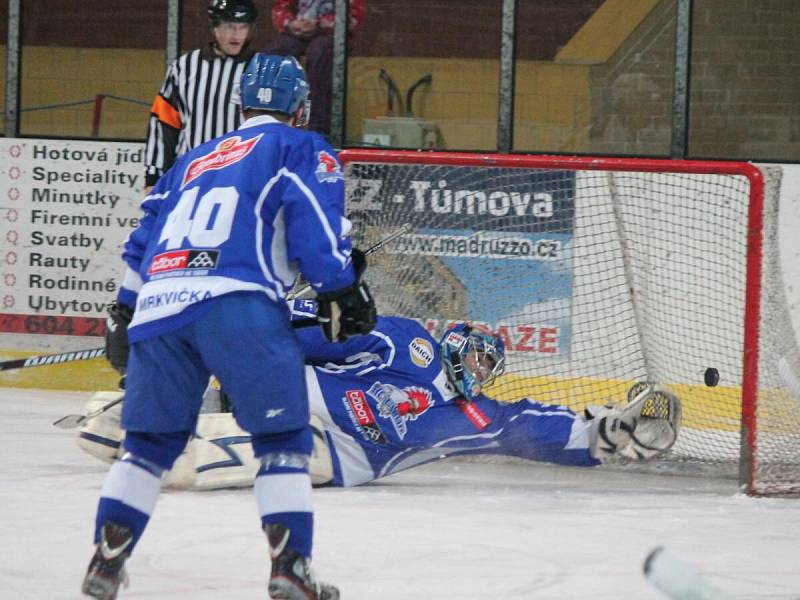 II. liga SHC Klatovy - HC Tábor 3:1.