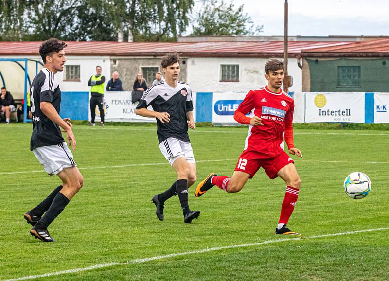 FORTUNA divize A: podzimní utkání mezi SK Klatovy 1898 (na fotografiích hráči v červených dresech) a SK Petřín Plzeň.