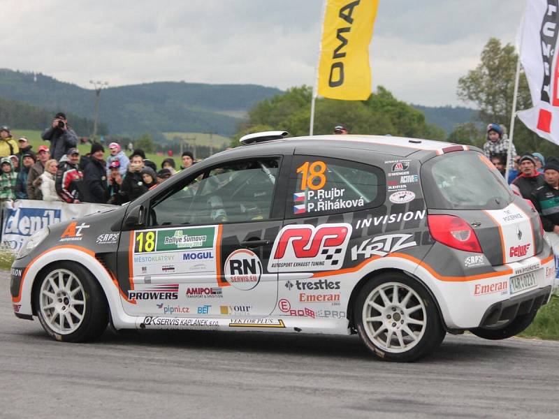 Jako první absolvovaly posádky 49. Rallye Šumava Klatovy tradiční Klatovský okruh.