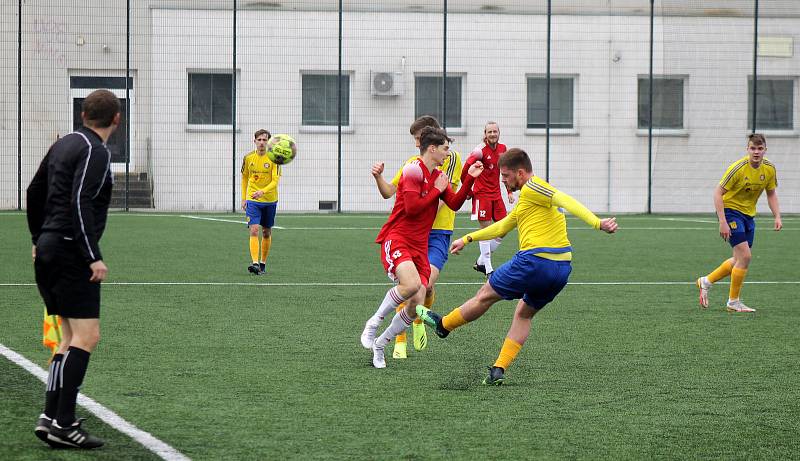 17. kolo FORTUNA divize A: Petřín Plzeň (červení) - SENCO Doubravka 0:3.