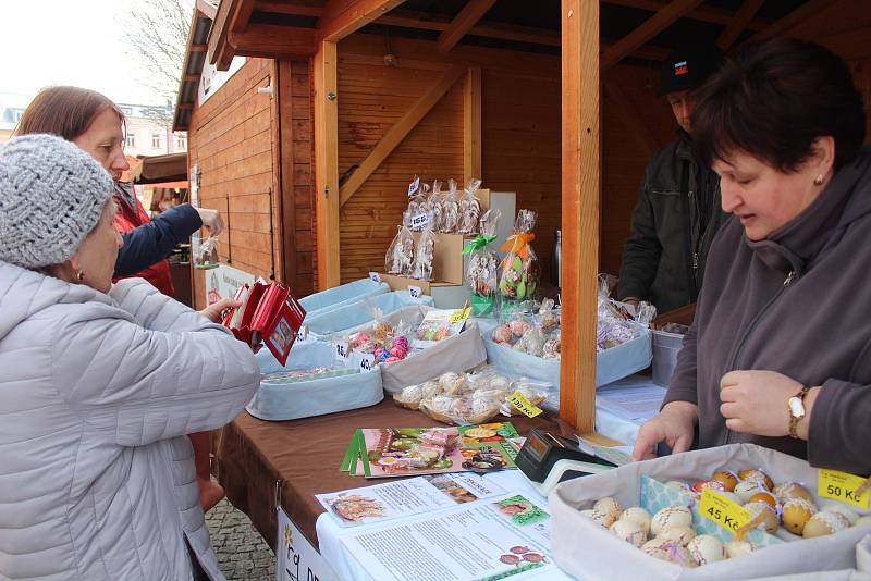 Velikonoce na hradě Kašperk a trhy na náměstí v Kašperských Horách.