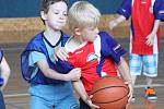 Basketbalový turnaj pro 1. a 2. třídy v Klatovech.