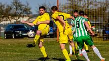 15. kolo III. třídy: FK Budětice 2012 (žlutí) - SK Velhartice 2:0.