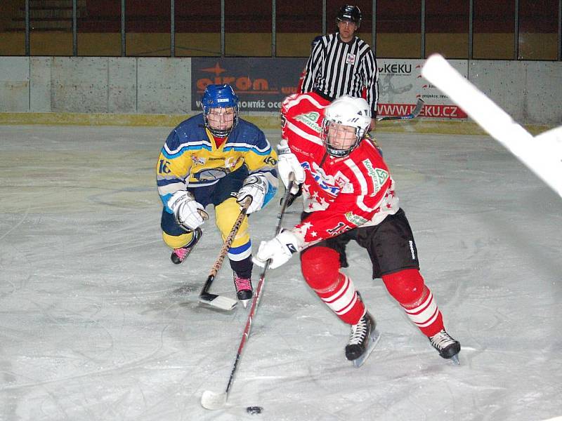 Dorostenci HC Klatovy vyhráli první zápas v kvalifikaci o ligu staršího dorostu. Porazili Veselí nad Lužnicí 6:3.