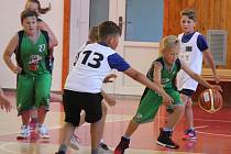 Krajské kvalifikační kolo Junior NBA 2018 v Klatovech: ZŠ Kaplice (zelené dresy) - ZŠ Mrákov