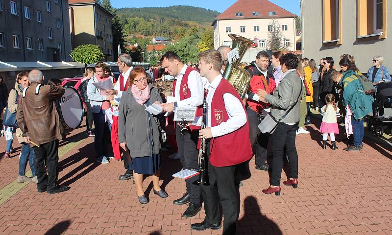 Sušický dětský sbor oslavil 50. výročí svého založení.