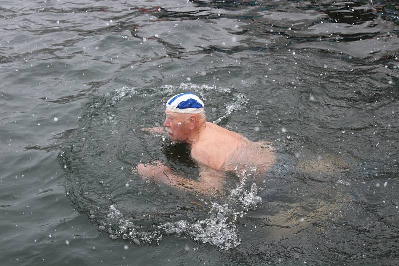 Otužilecké plavání v Žihobcích 2022.