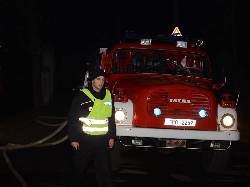 Požár domu vyhnal nájemníky