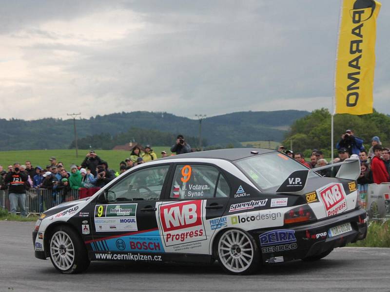 Jako první absolvovaly posádky 49. Rallye Šumava Klatovy tradiční Klatovský okruh.