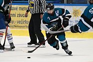 Hokejisté TJ Sušice (na archivním snímku hráči v tmavých dresech) mají za sebou další dva zápasy v áčkové skupiny krajské soutěže.