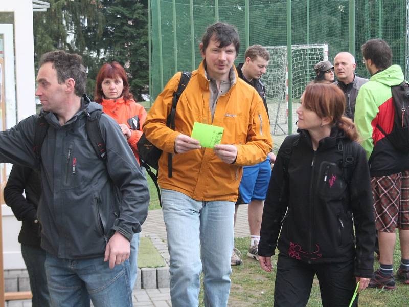 Tradiční turistický pochod Gymnaziální padesátka se šel v Klatovech 12. 4. 2014