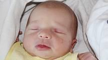 Matyas Miškovič z Nýrska (3520 g, 50 cm) se narodil v klatovské porodnici 27. května ve 22.28 hodin. Rodiče Michaela a Martin přivítali prvorozeného očekávaného syna na světě společně.