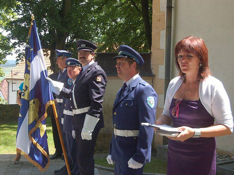 Myslív sraz rodáků svěcení praoru a znaku obce