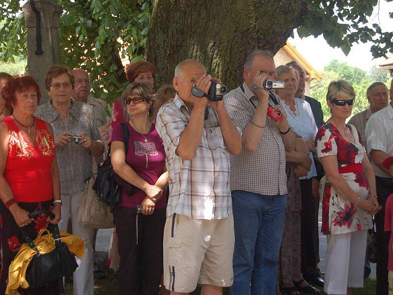 Myslív sraz rodáků svěcení praoru a znaku obce