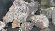Muzeum šumavských minerálů ve Velharticích