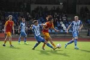 FORTUNA ČFL, skupina A, 22. kolo: TJ Jiskra Domažlice (fotbalisté v modrých dresech) - FK Dukla Praha B 0:2 (0:1).