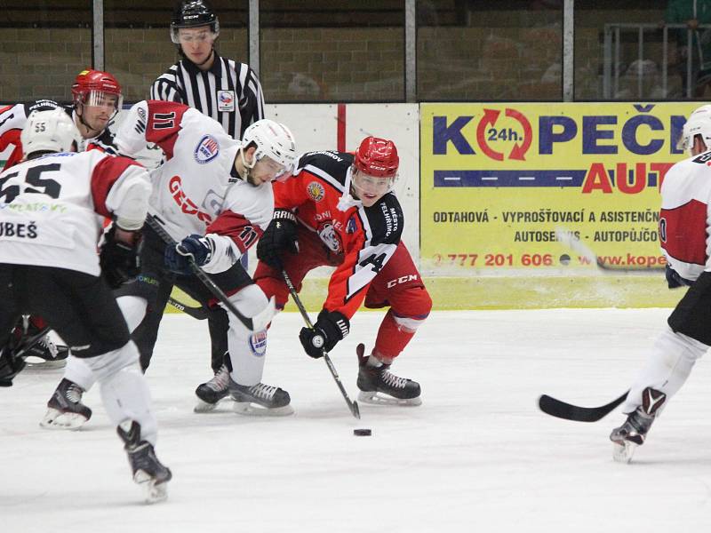 2. liga 2017/2018: Klatovy (bílé dresy) - Pelhřimov 6:5