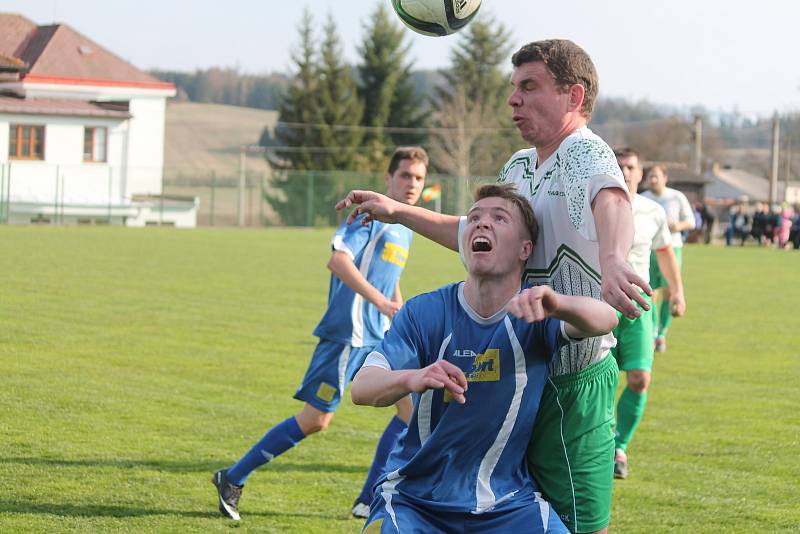 Fotbalisté TJ Sokol Měčín (na archivním snímku) porazili v pátém kole okresní III. třídy soupeře ze Železné Rudy vysoko 8:4.