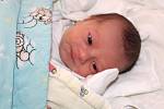 Tadeáš Miko z Klatov se narodil v klatovské porodnici 26. února v 10.14 hodin. Vážil 3000 gramů a měřil 50 cm. Rodiče Veronika a Roman přivítali svého očekávaného prvorozeného synka na svět společně přímo na porodním sále.