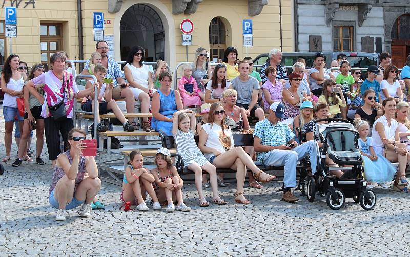 Zahájení klatovské pouti a průvod spolků 2017