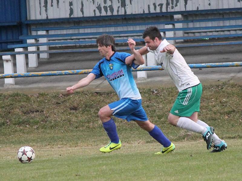 Krajský přebor mužů: Horažďovice (v modrém) - Stod 2:1.