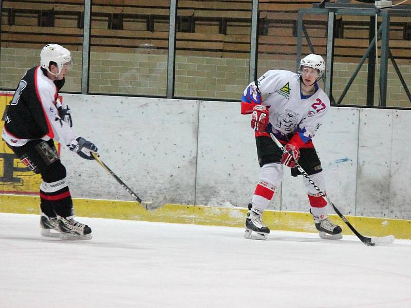 HC Klatovy B - HC Chotíkov 28:8.