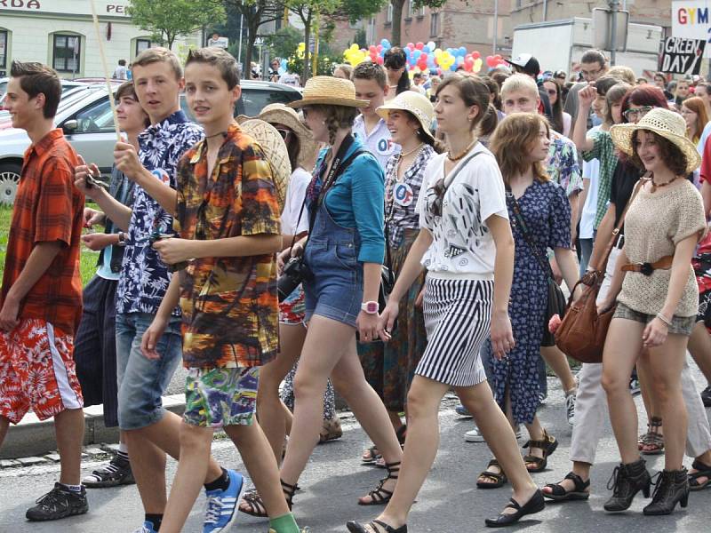 Průvod Gymnázia Klatovy k 200. výročí založení