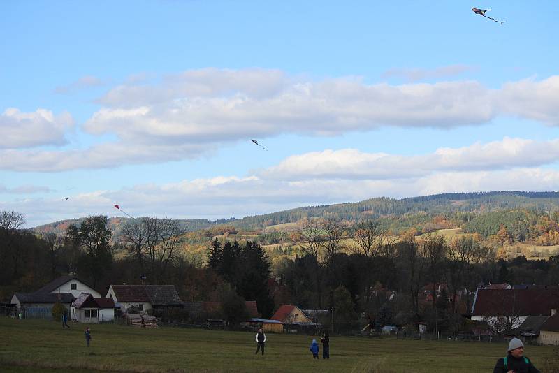 Drakiády v Hrádku u Sušice a v Chanovicích.