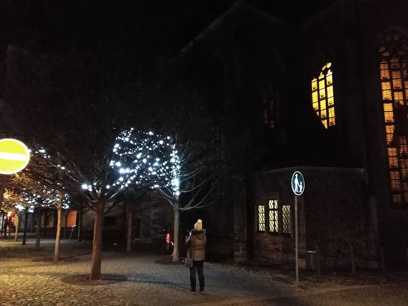 Rozsvícení vánočního stromu v Klatovech a výzdoba centra.