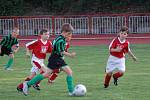 Ve druhém kole okresního přeboru přípravky mladší podlehli malí fotbalisté TJ Klatovy B (v červeném) doma Nýrsku 0:9.