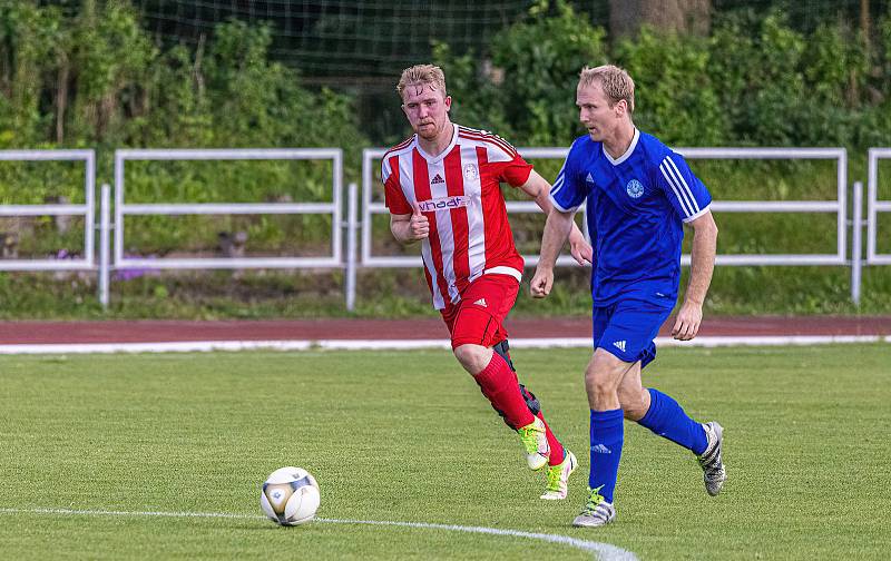 29. kolo I. A třídy: TJ Sušice (modří) - TJ Start Luby 6:1 (3:1).