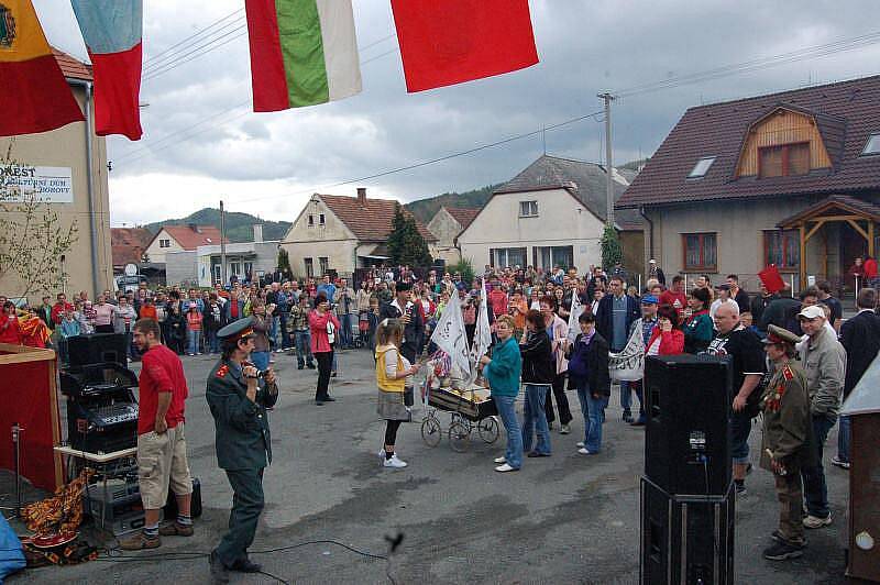 1. máj slavili na Klatovsku tradičně komunisté i recesisté