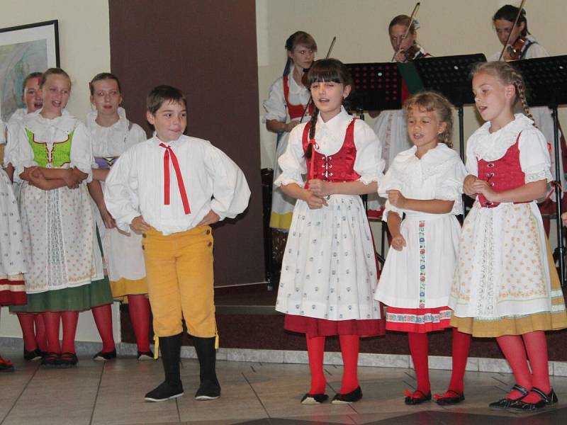 Pouťová veselice, průvod a folklorní vystoupení v Klatovech