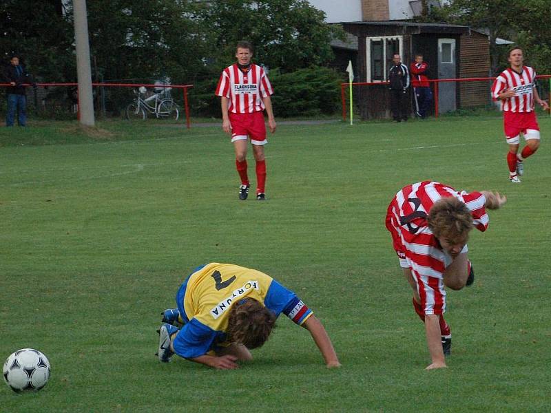 Fotbalisté Chanosu Chanovice zvítězili na domácím hřišti v sobotu 5. září nad ZČE Plzeň 3:0.