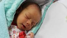 Fabián Bastl z Nýrska se narodil mamince Martině a tatínkovi Radkovi 12. června ve 12:37 hodin. Chlapeček přišel na svět v klatovské porodnici s mírami 3650 g a 52 cm. Doma se na brášku těší devítiletý Tobiášek.
