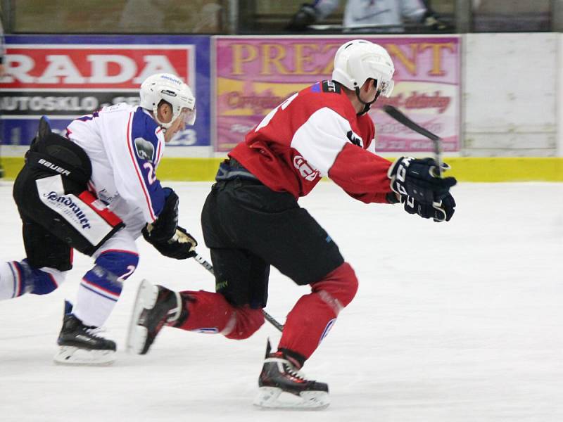 Přípravný zápas 2016: SHC Klatovy (červené dresy) - 1. EV Weiden 7:1